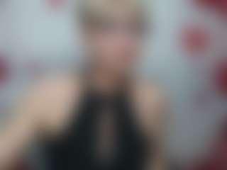 Live cam show with EllaBonito - Glasses on madthumbs