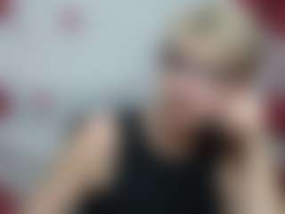 Live cam show with EllaBonito - Facial Piercings on Camsoda