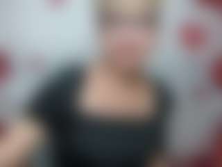 Live cam show with EllaBonito - Striptease on CSO-WL