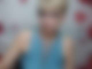 Live cam show with EllaBonito - Brown Eyes on xxxlivecams.org