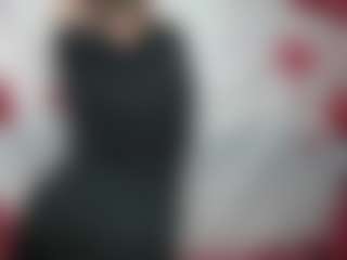 Live cam show with EllaBonito - Thin on SpunkLive