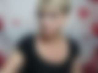 Live cam show with EllaBonito - Facial Piercings on Mixed Magazine Live