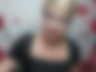 EllaBonito's Live Sex Cam Show