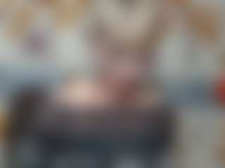 Live cam show with EllaBonito - Joi on Streamer API