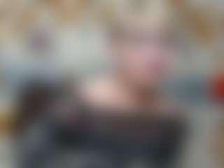 Live cam show with EllaBonito - Joi on WildCum