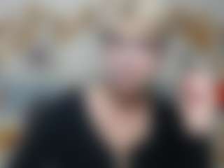 Live cam show with EllaBonito - Control on Hubzter Live