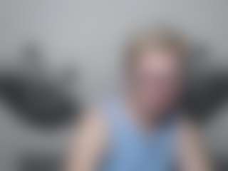 EmiliaGree's Live Sex Cam Show