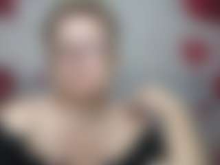 EmiliaGree's Live Sex Cam Show