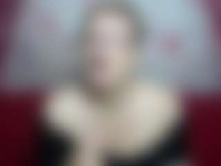 EmiliaGree's Live Sex Cam Show