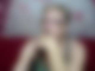 EmiliaGree's Live Sex Cam Show