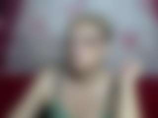 EmiliaGree's Live Sex Cam Show