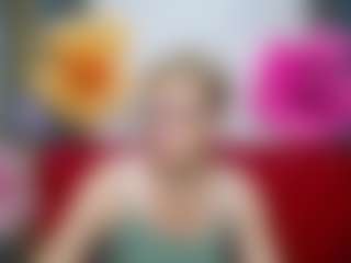 EmiliaGree's Live Sex Cam Show