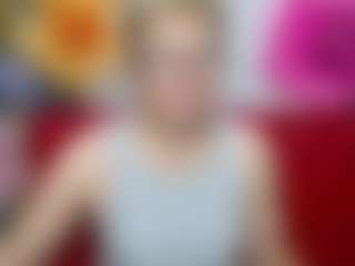 EmiliaGree's Live Sex Cam Show