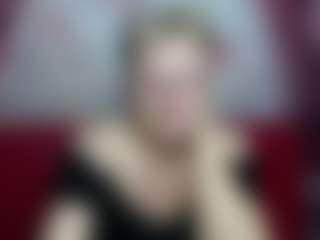 EmiliaGree's Live Sex Cam Show