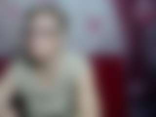 EmiliaGree's Live Sex Cam Show
