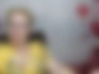 EmiliaGree's Live Sex Cam Show