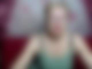 Live cam show with EmiliaGree - Big Tits on TottyGirls