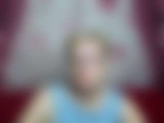 Live cam show with EmiliaGree - BBW on boobsie.com