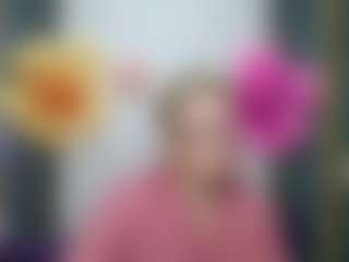 Live cam show with EmiliaGree - Creampie on Hubzter Live