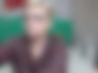 EmiliaGree's Live Sex Cam Show