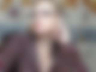 EmiliaGree's Live Sex Cam Show