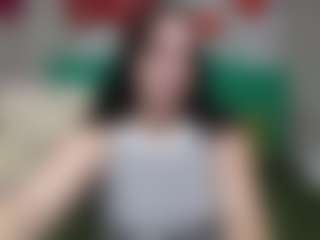 IsabelBlackberry's Live Sex Cam Show
