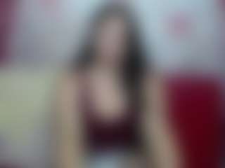 IsabelBlackberry's Live Sex Cam Show