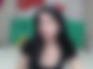 Live cam show with JasmineKouch - Bedroom on Cam Slut