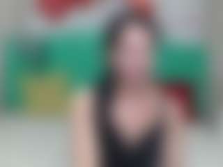 Live cam show with JasmineKouch - Living Room on Camsoda