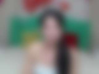 Live cam show with JasmineKouch - Tease Brown Hair on livesuperchat.net