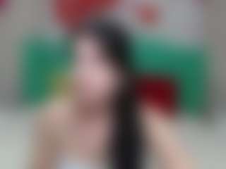 Live cam show with JasmineKouch - Tease Brown Hair on Cam Slut