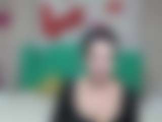 Live cam show with JasmineKouch - Living Room on Camsoda