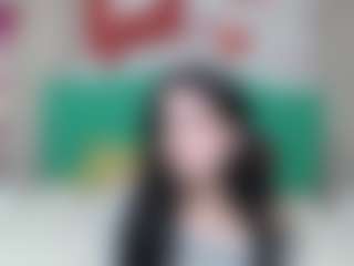 Live cam show with JasmineKouch - Brown Eyes on Cam Slut