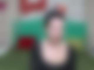 Live cam show with JasmineKouch - Tease Brown Hair on luckytryst.com
