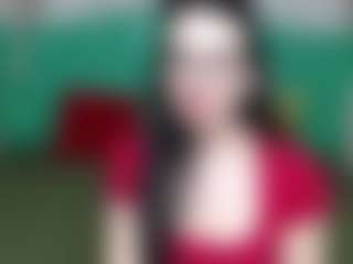 Live cam show with JasmineKouch - Skinny on xDating