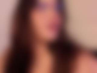 kiaarax's Live Sex Cam Show