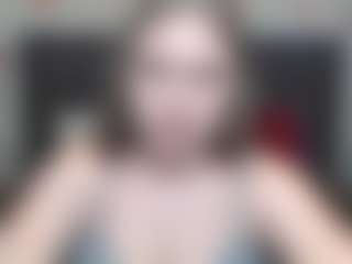 LauraHlot's Live Sex Cam Show
