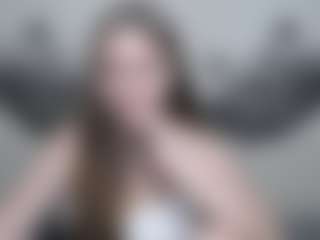 LauraHlot's Live Sex Cam Show