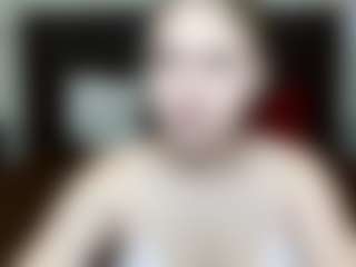 Live cam show with LauraHlot - Living Room on xxxlivecams.org