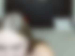 Live cam show with LauraHlot - Gray Eyes on Camsoda