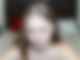 Live cam show with LauraHlot - Gray Eyes on Camsoda