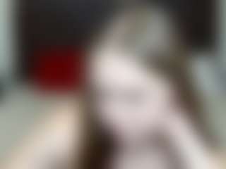 Live cam show with LauraHlot - Gray Eyes on Camsoda