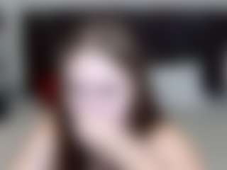 LauraHlot's Live Sex Cam Show