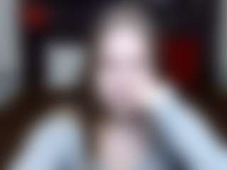 Live cam show with LauraHlot - Living Room on nudelive.tv