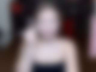 LauraHlot's Live Sex Cam Show