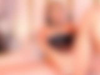 Live cam show with Julieta Jackson - Butt Plug on Camsoda