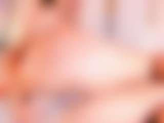 Live cam show with Julieta Jackson - Camel Toe on SquirtSoMuch