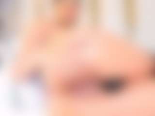Live cam show with Julieta Jackson - Facial Piercings on Camsoda