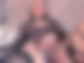 Live cam show with Julieta Jackson - Camel Toe on Streamer API