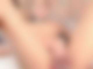 Live cam show with Julieta Jackson - Small Tits Teen (18+) on Camsoda